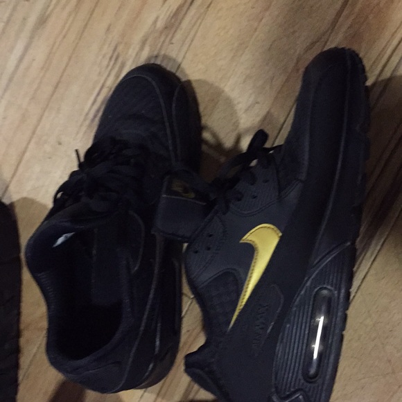 Air max 90’s - Picture 2 of 4